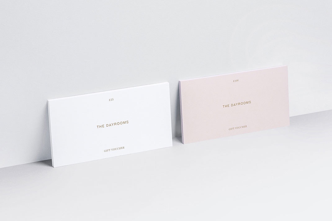 女裝品牌VI設(shè)計